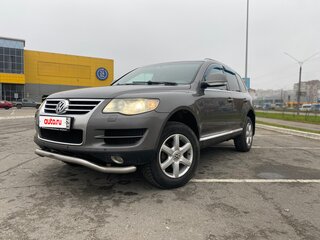 2008 Volkswagen Touareg I Рестайлинг, серый, 1300000 рублей, вид 1