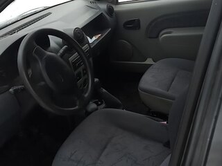 2006 Renault Logan I, серебристый, 240000 рублей, вид 4