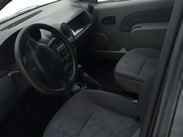 2006 Renault Logan I, серебристый, 240000 рублей - вид 3