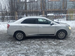 2014 Chevrolet Cobalt II, серебристый, 450000 рублей, вид 3