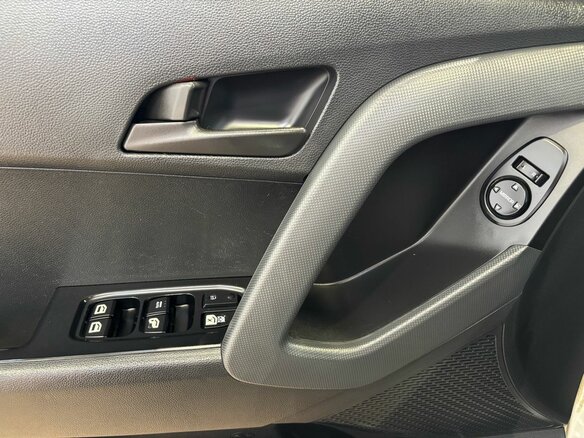 2017 Hyundai Creta I, белый, 1479000 рублей - вид 8