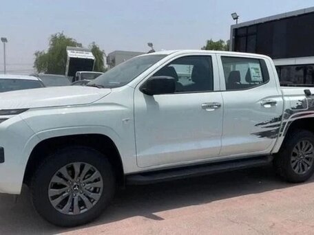 2026 Mitsubishi L200 VI, белый, 4330000 рублей, вид 3
