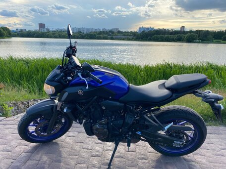 2021 Yamaha MT-07 (FZ-07), синий, 780000 рублей, вид 1