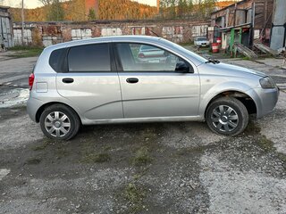 2007 Chevrolet Aveo I, серебристый, 199999 рублей, вид 4