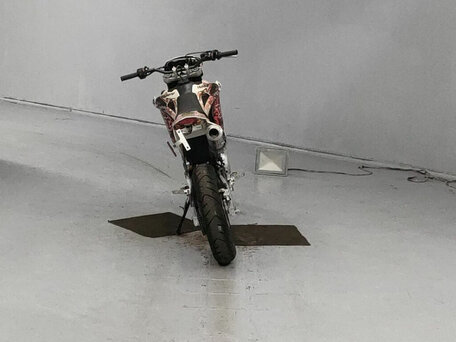 2012 Husqvarna SM 125, белый, 270000 рублей, вид 4