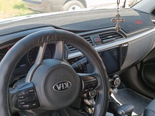 2018 Kia Rio IV, белый, 1300000 рублей, вид 5