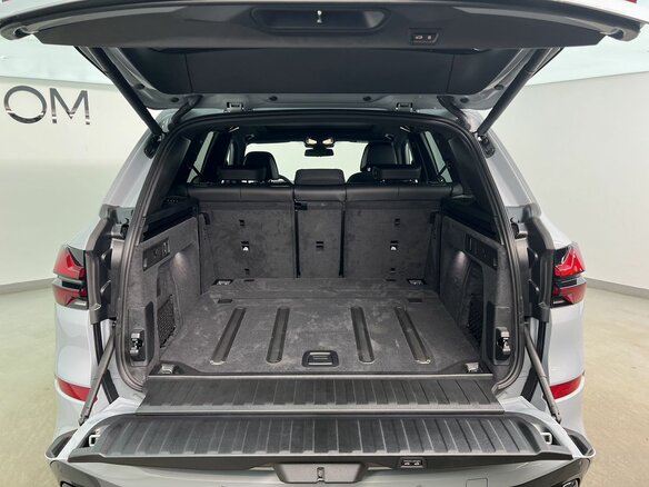 2026 BMW X5 30d IV (G05/G18) Рестайлинг, серый, 15890000 рублей - вид 11
