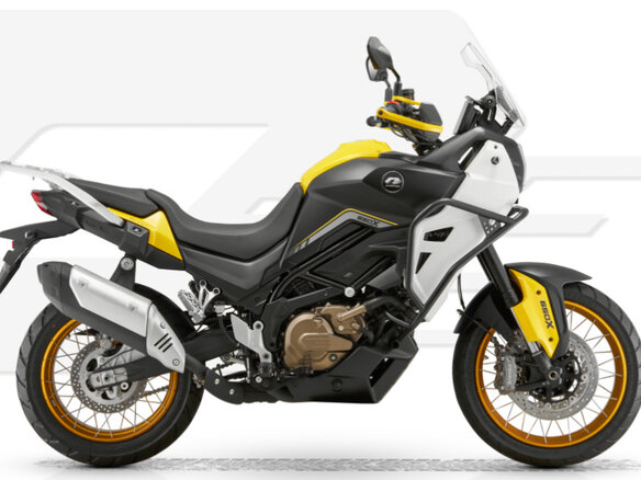 2026 QJMotor SVT 650 X, жёлтый, 764000 рублей