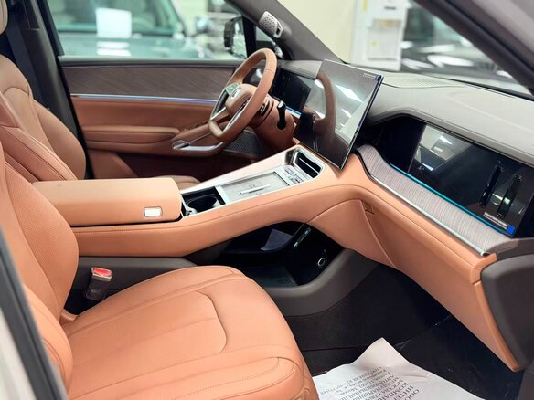 2025 Denza N9 46.9 kWh, серебристый, 8700000 рублей - вид 7