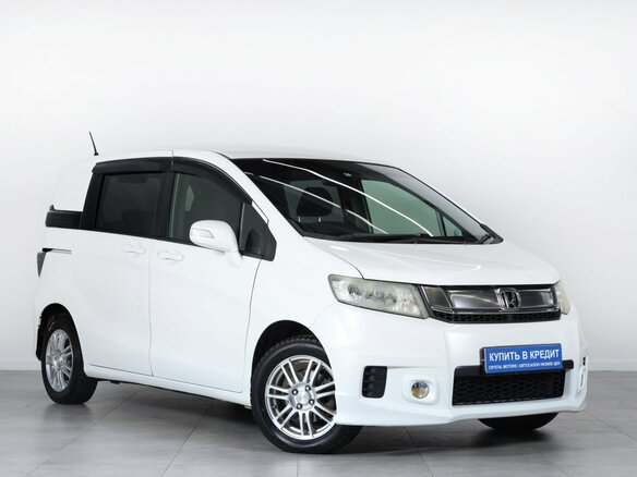 2014 Honda Freed Spike I Рестайлинг, белый, 1249000 рублей
