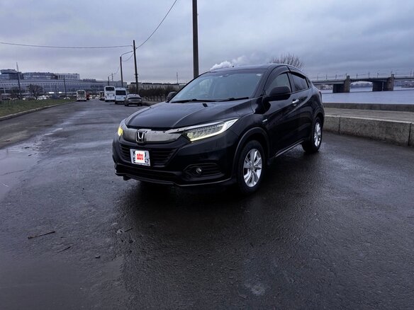 2018 Honda Vezel I, чёрный, 1400000 рублей - вид 2
