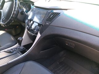 2010 Hyundai Sonata VI (YF), чёрный, 900000 рублей, вид 4