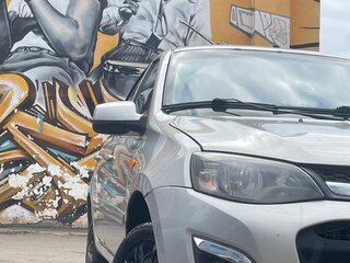2013 Lada (ВАЗ) Kalina II, серебристый, 390000 рублей, вид 2