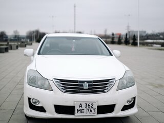 2009 Toyota Crown XIII (S200), белый, 1880000 рублей, вид 2