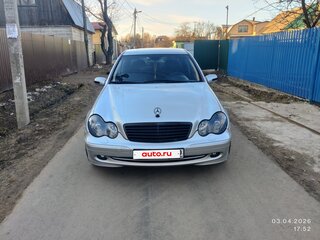 2000 Mercedes-Benz C-Класс 200 II (W203), серый, 1200000 рублей, вид 2