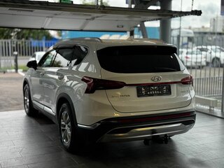2022 Hyundai Santa Fe IV Рестайлинг, белый, 3467000 рублей, вид 4