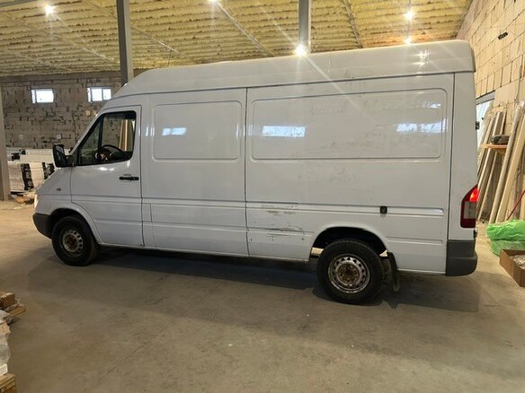 2017 Mercedes-Benz Sprinter Classic, белый, 1090000 рублей - вид 2