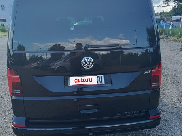 2022 Volkswagen Multivan T6 Рестайлинг, чёрный, 10300000 рублей - вид 4