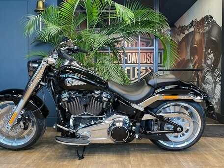 2025 Harley-Davidson Fat Boy, чёрный, 3850000 рублей, вид 5