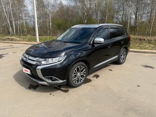 2017 Mitsubishi Outlander III Рестайлинг 2, чёрный, 1850000 рублей, вид 1