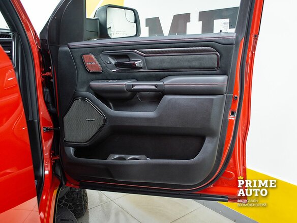2025 Ram 1500 RHO V Рестайлинг, красный - вид 22