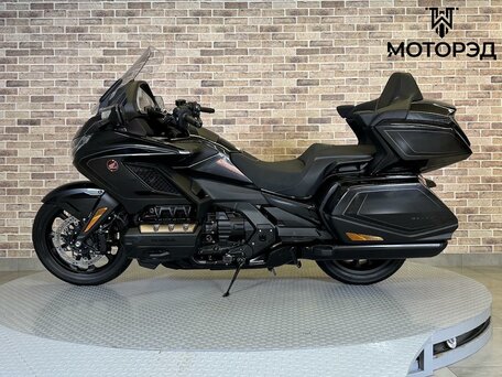 2026 Honda GL 1800 Gold Wing, чёрный, 3895000 рублей, вид 3