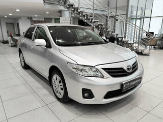 2011 Toyota Corolla X (E140, E150) Рестайлинг, серый, 1150000 рублей, вид 3