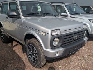 2026 Lada (ВАЗ) Niva Legend I, серебристый, 1205000 рублей, вид 2