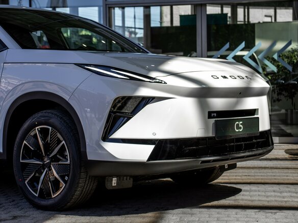 2026 Omoda C5 II, белый - вид 9