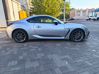 2021 Subaru BRZ II, серебристый, 3700000 рублей, вид 3