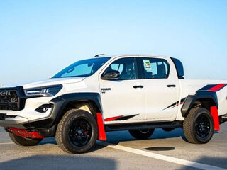 2026 Toyota Hilux VIII Рестайлинг 2, белый, 6880000 рублей, вид 1