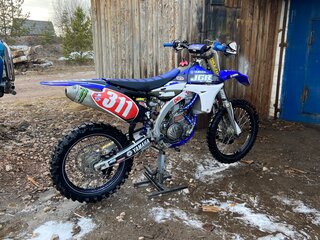 Yamaha YZ400F