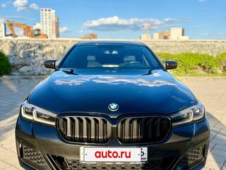 2018 BMW 5 серии 520d xDrive VII (G30/G31/G38), чёрный, 3750000 рублей, вид 3