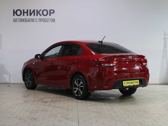 2017 Kia Rio IV, красный, 1199000 рублей - вид 3