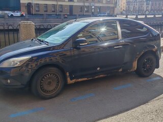 2010 Ford Focus II Рестайлинг, чёрный, 230000 рублей, вид 5