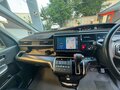 2017 Honda Stepwgn V, белый, 1890000 рублей - вид 3