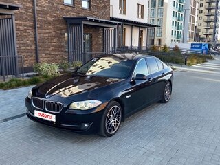 2013 BMW 5 серии 525d xDrive VI (F10/F11/F07), чёрный, 1899999 рублей, вид 1