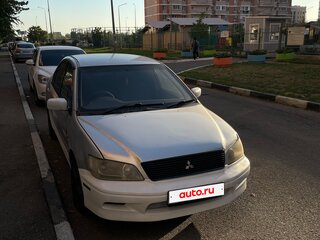 2003 Mitsubishi Lancer Cedia IX, серебристый, 125000 рублей, вид 2