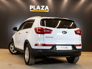 2013 Kia Sportage III, белый, 1329000 рублей, вид 3
