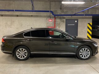 2016 Volkswagen Passat B8, коричневый, 2100000 рублей, вид 4