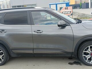 2021 Kia Seltos I, серый, 2075000 рублей, вид 4