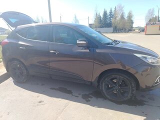 2014 Hyundai ix35 I Рестайлинг, коричневый, 1470000 рублей, вид 4