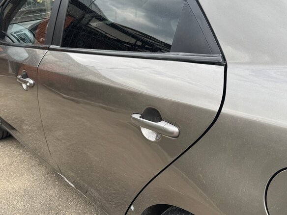 2009 Kia Cerato 4-speed II, серый, 750000 рублей - вид 6