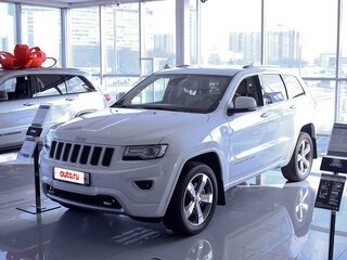 2014 Jeep Grand Cherokee IV (WK2) Рестайлинг, белый, 2900000 рублей, вид 1