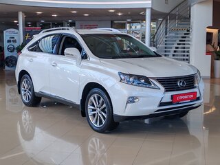 2014 Lexus RX 270 III Рестайлинг, белый, 2630000 рублей, вид 3