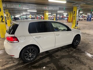 2011 Volkswagen Golf VI, белый, 725000 рублей, вид 4