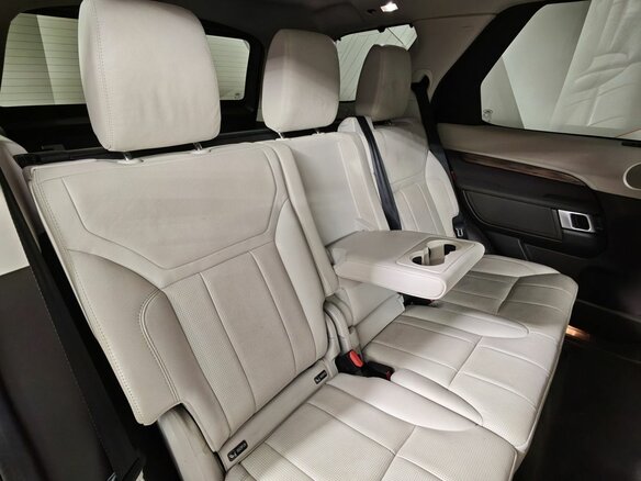 2018 Land Rover Discovery V, оранжевый, 3425000 рублей - вид 16
