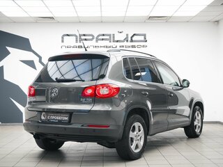 2011 Volkswagen Tiguan I Рестайлинг, серый, 1300000 рублей, вид 3