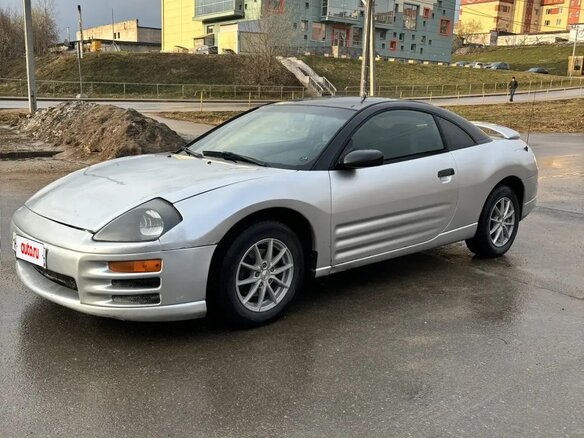 2002 Mitsubishi Eclipse III, серебристый, 550000 рублей - вид 1
