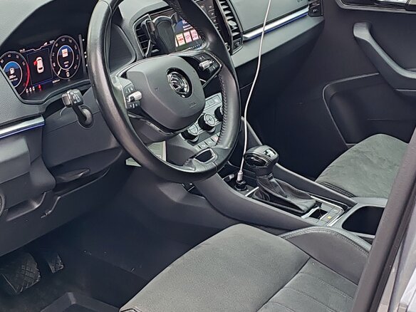 2020 Skoda Karoq I, серый - вид 5